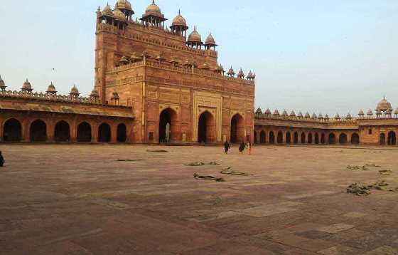 Golden Triangle Tour with Fatehpur Sikri